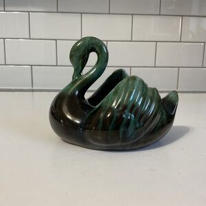 VTG BMP Swan Planter Made in Canada